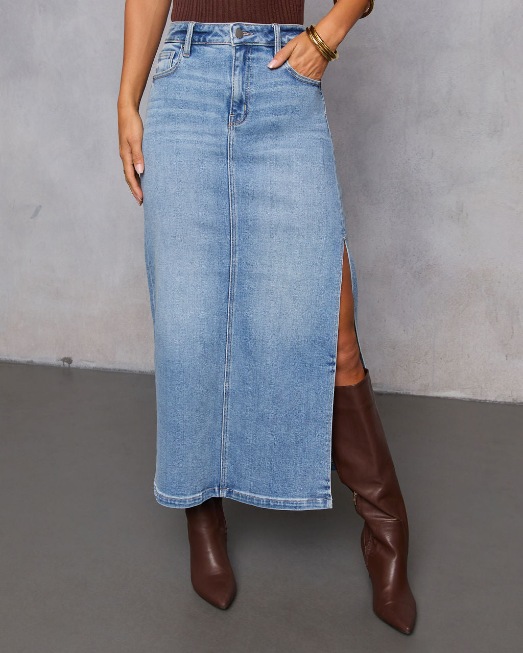 Chic Side Slit Denim Midi Skirt
