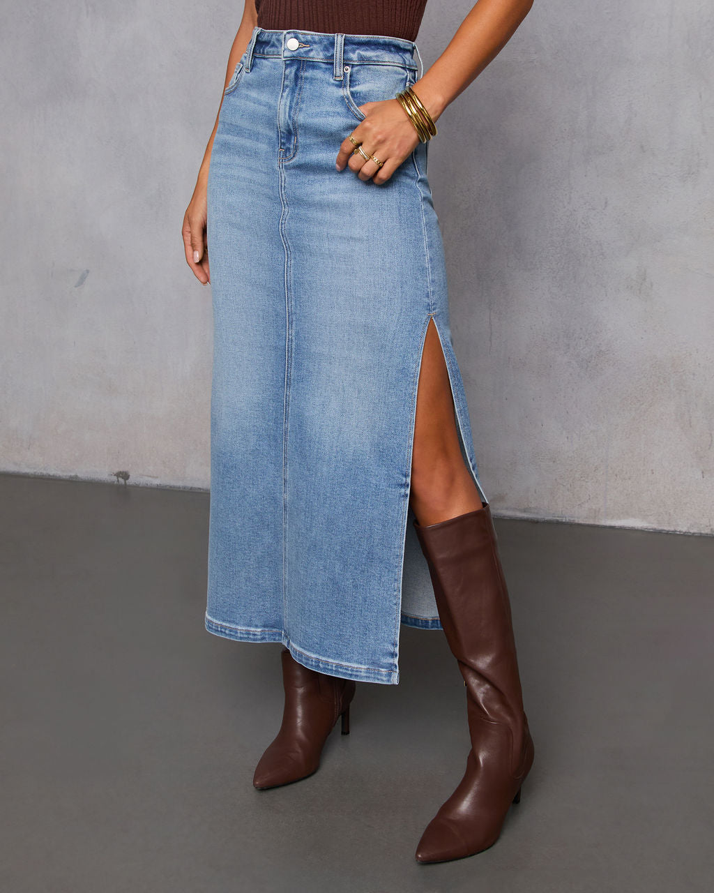 Chic Side Slit Denim Midi Skirt